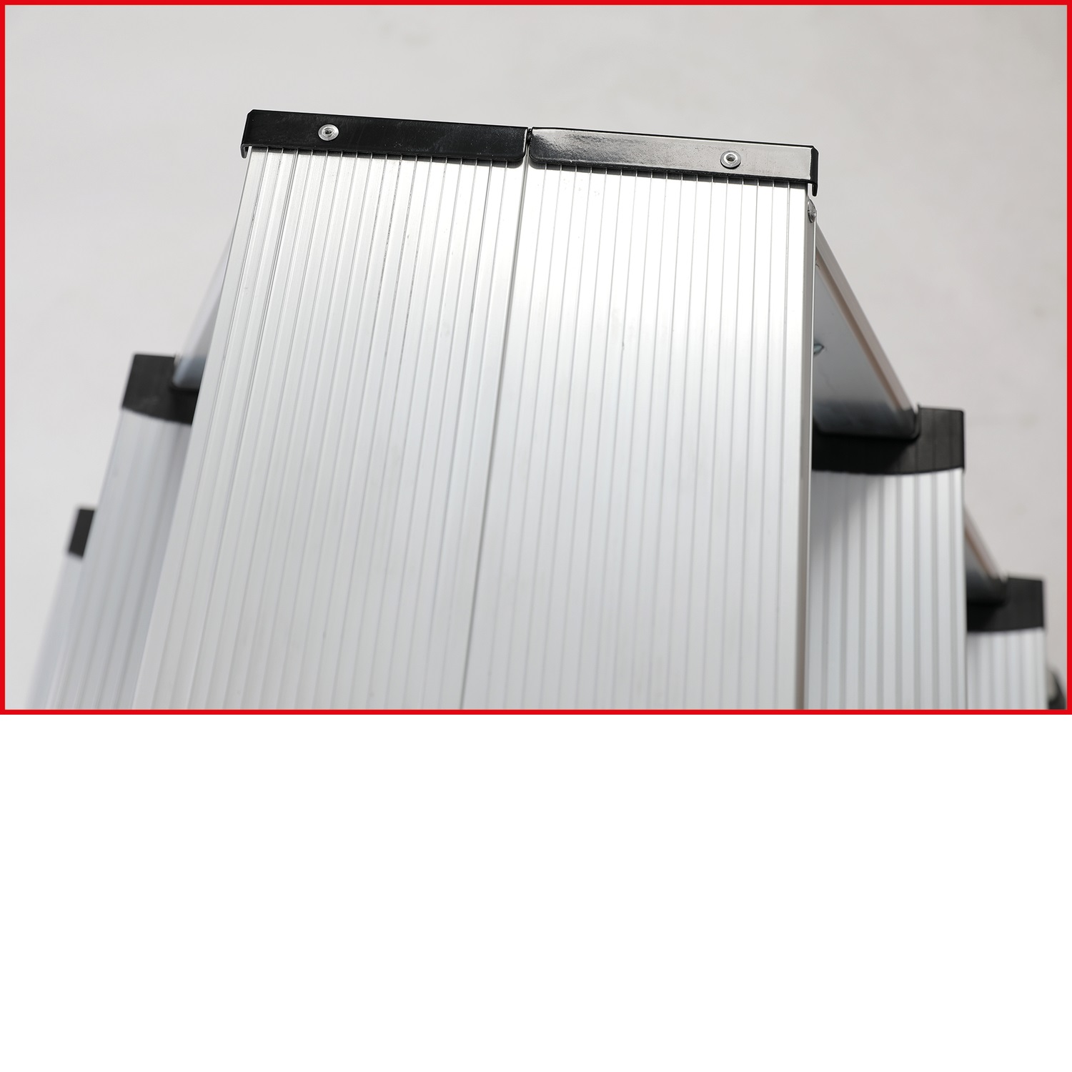 Aluminium-Stufen-Stehleiter KS TOOLS