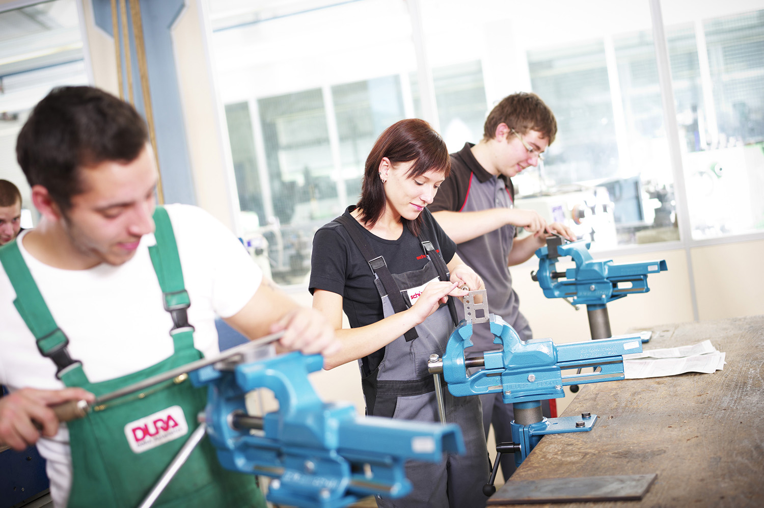 Parallelschraubstock mit festen Backen HEUER-FRONT
